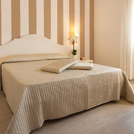 Parioli ليدو دي يسولو